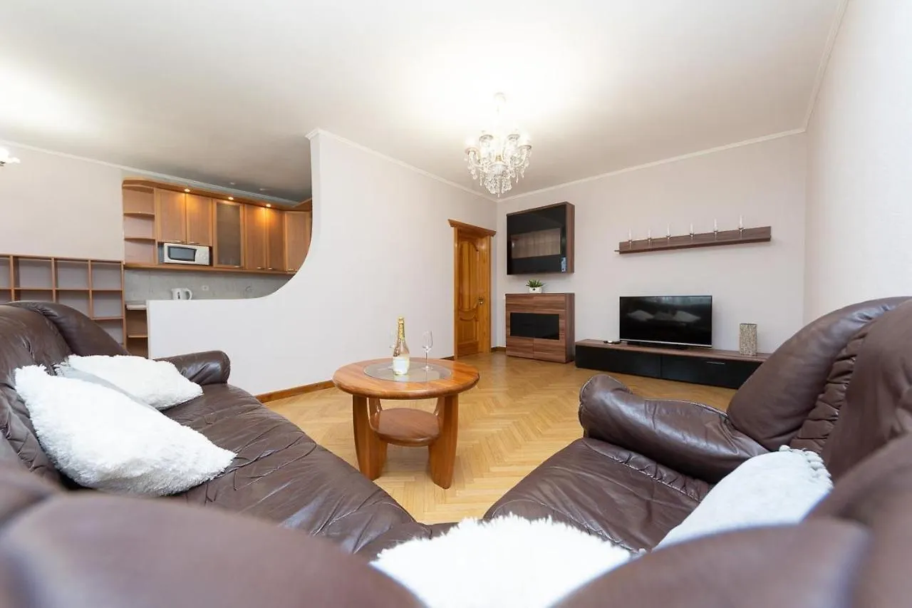 Spacious Apartments In The Center Of Obolon 2 Bedrooms Kyiv