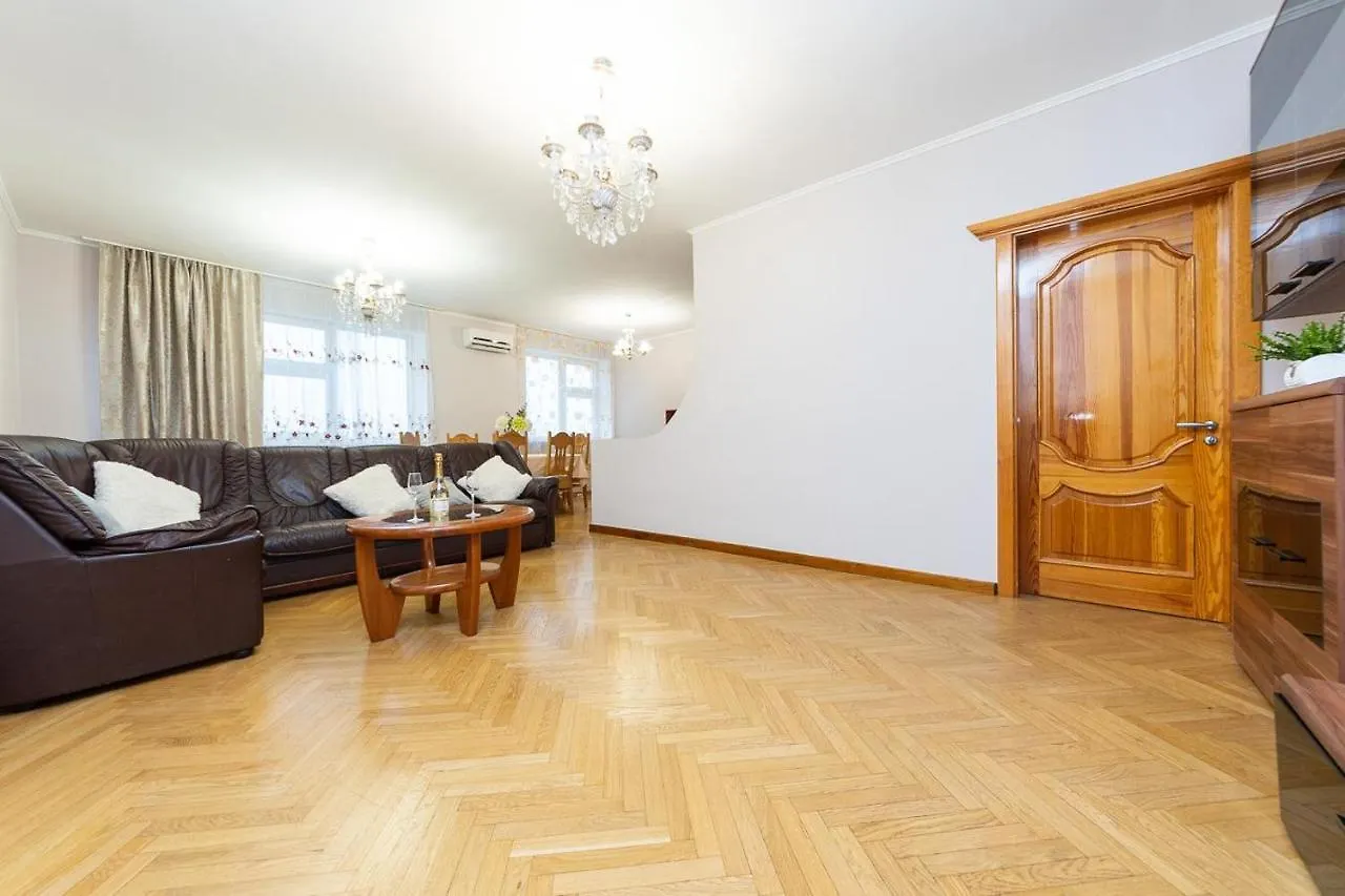 Spacious Apartments In The Center Of Obolon 2 Bedrooms Киев
