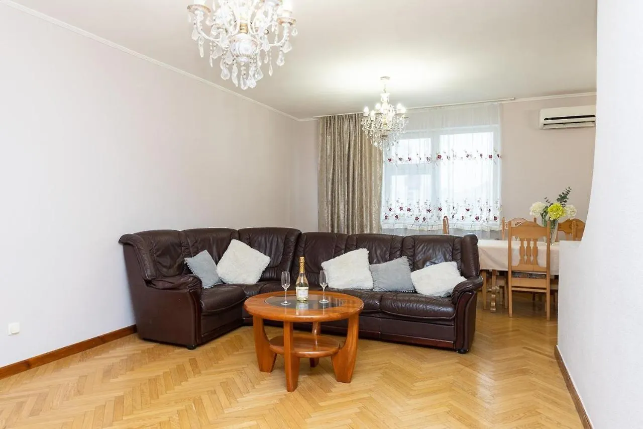 Spacious Apartments In The Center Of Obolon 2 Bedrooms Киев Украина