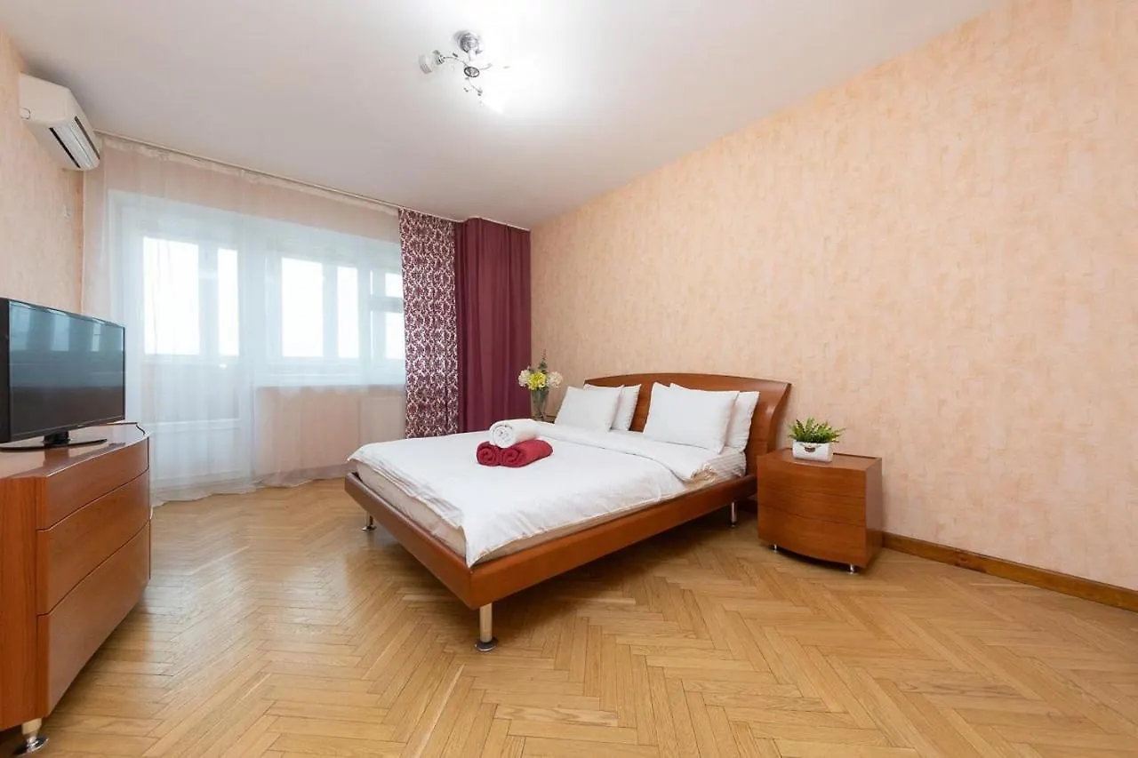 Spacious Apartments In The Center Of Obolon 2 Bedrooms Киев